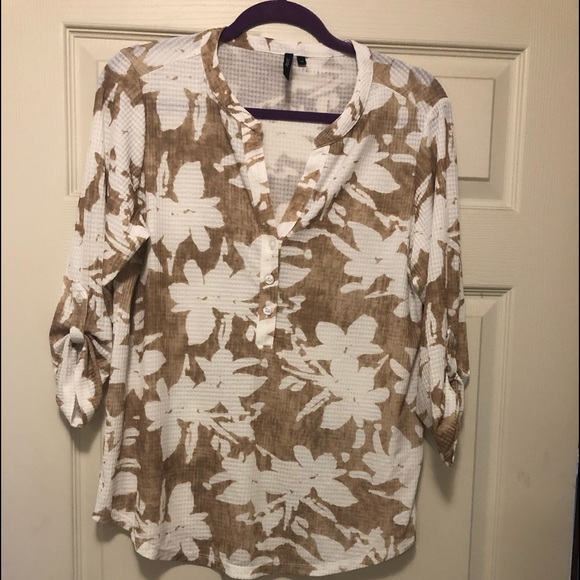 cathy Tops - Hawaiian blouse